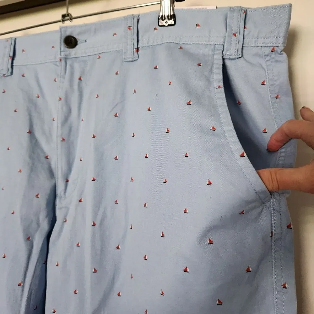 St. John's Bay Mens Flat Front Comfort Stretch Knee Length Shorts 46 Tall